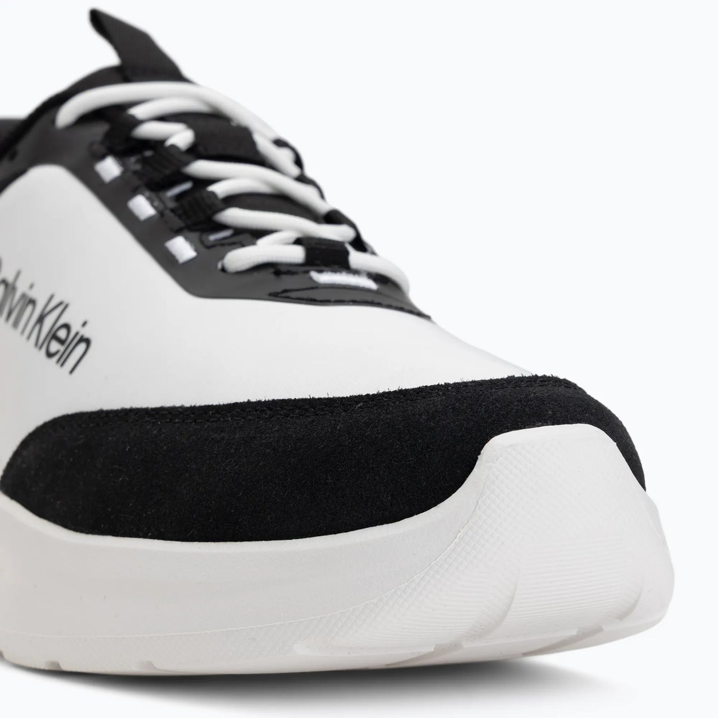 Calvin Klein - LIGHT RUNN ESS LACEUP Trainers - Black