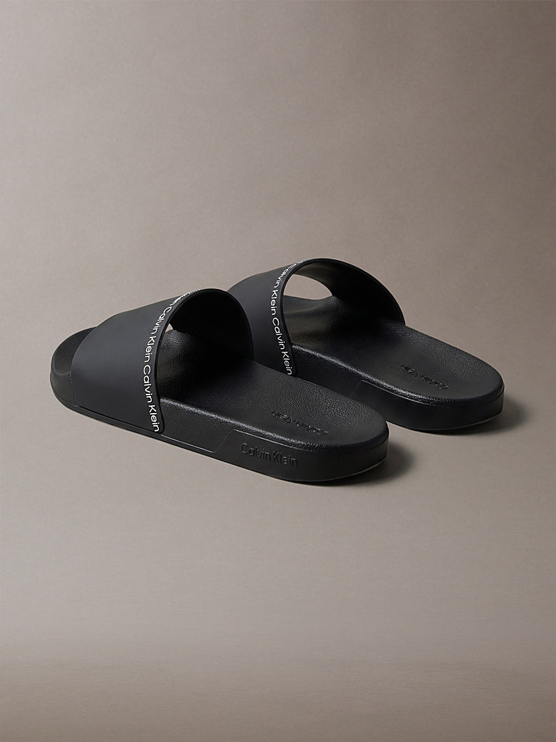 Calvin Klein - Contoured flip-flops with logo