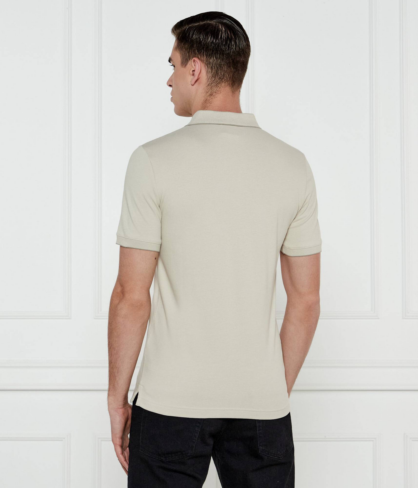 Calvin Klein - Beige Polo
Slim Fit Stretch Pique