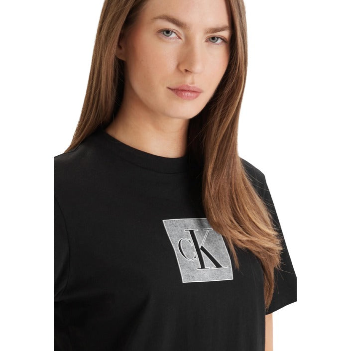 Calvin Klein - Classic Women's Black T-Shirt